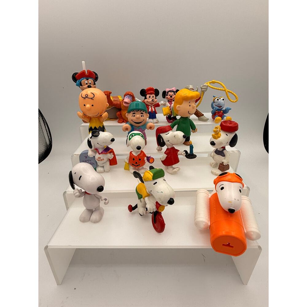 Vintage Peanuts Snoopy Disney other Toy Mixed Figures (lot of 16)